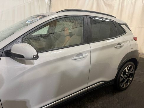 Certified 2023 Hyundai Kona Limited image 7