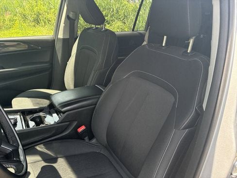 Certified 2021 Jeep Grand Cherokee L Laredo w/ Luxury Tech Group I image 32