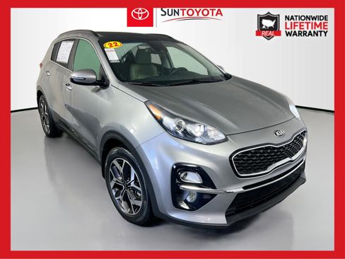 Used 2022 Kia Sportage EX image 1