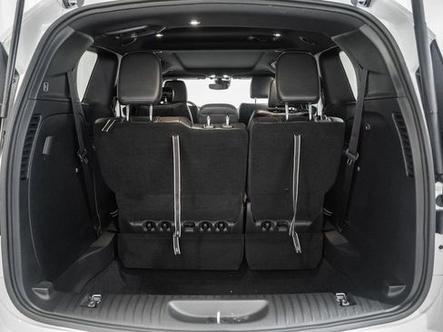 New 2026 Chrysler Pacifica Select image 8
