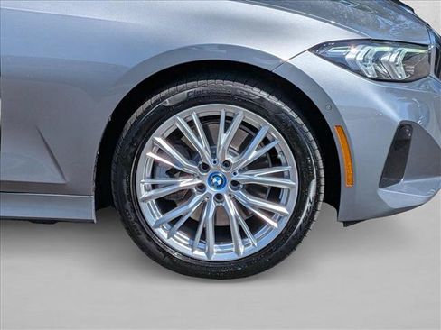 Used 2024 BMW 330e w/ Premium Package RWD image 24