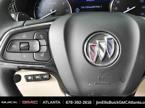 Used 2022 Buick Envision Essence w/ Technology Package I FWD image 11