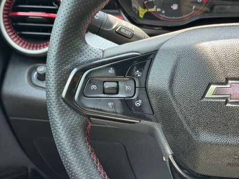 Used 2024 Chevrolet Trax RS w/ Driver Confidence Package FWD image 23