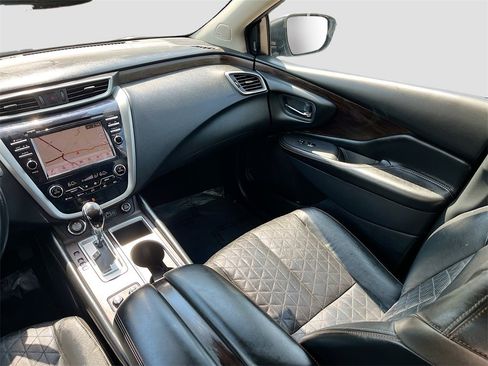 Used 2021 Nissan Murano Platinum w/ Cargo Package image 25