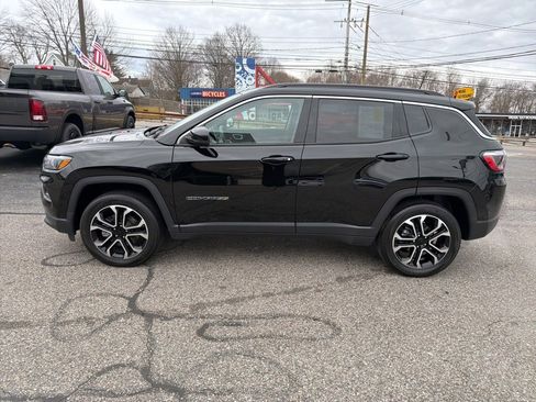 Certified 2022 Jeep Compass Limited image 15