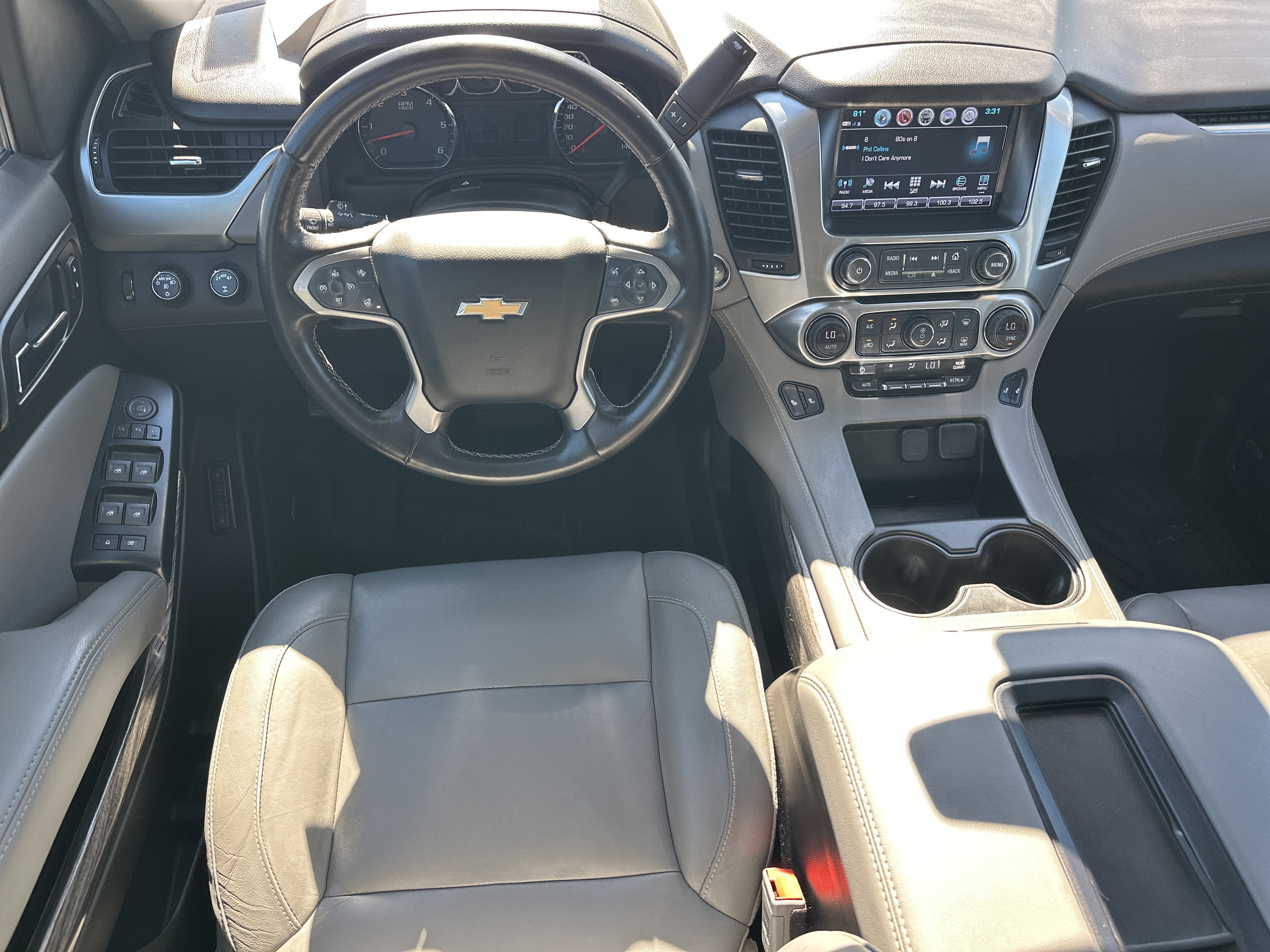 Used 2020 Chevrolet Suburban LT AWD/4WD image 23