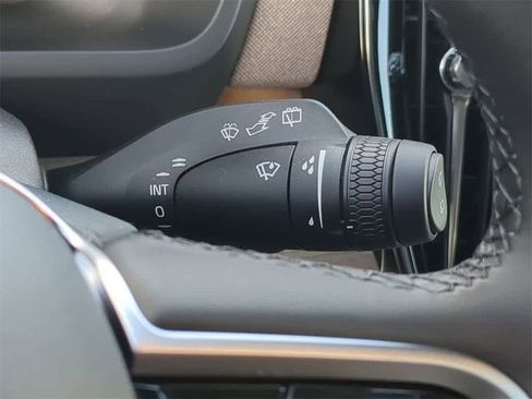 New 2026 Volvo XC90 B6 Plus w/ Protection Package Premier image 26