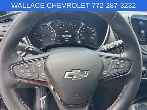 Used 2023 Chevrolet Equinox RS w/ RS Leather Package FWD image 19