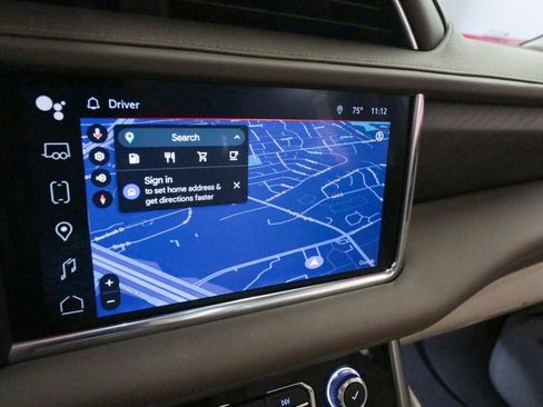 Used 2022 GMC Yukon Denali w/ Denali Premium Package image 21