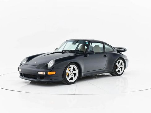 Used 1998 Porsche 911 Carrera S image 7