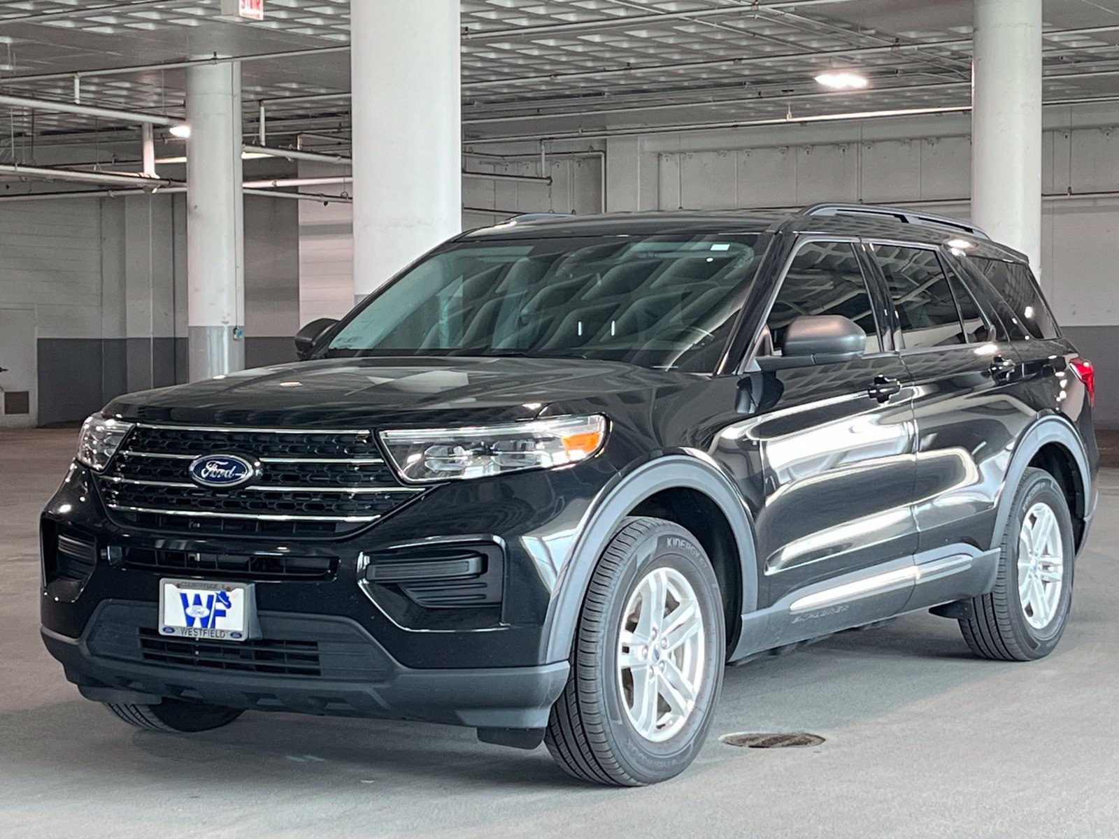 Used 2021 Ford Explorer XLT AWD/4WD image 4