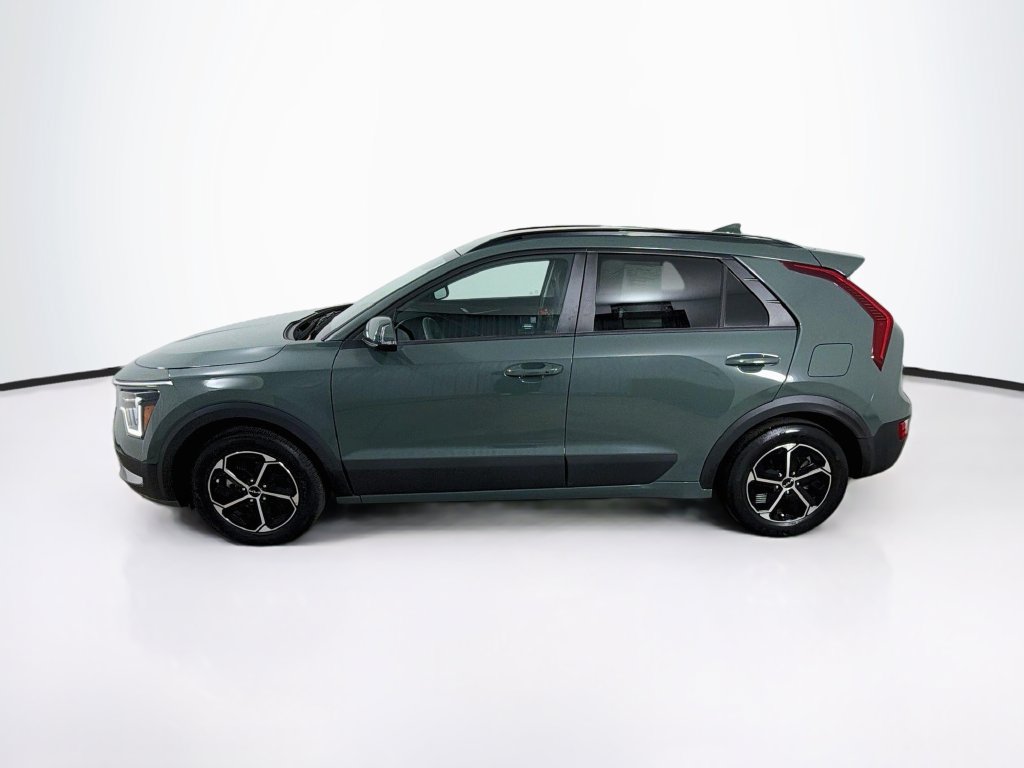 Used 2023 Kia Niro EX FWD image 8