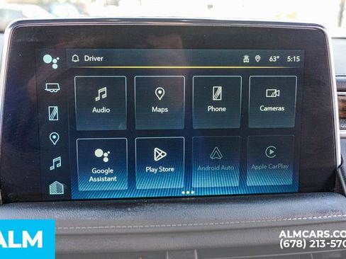 Used 2024 Chevrolet Suburban Premier RWD image 36
