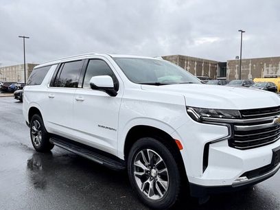 Used 2022 Chevrolet Suburban LT w/ LT Signature Package