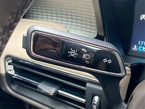 Used 2023 Lincoln Corsair FWD image 22