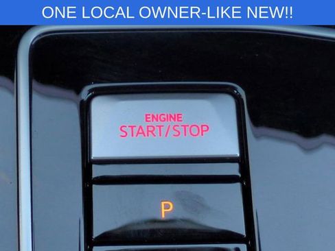 Used 2025 Volkswagen GTI SE image 21