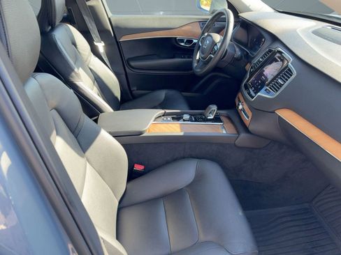 Used 2023 Volvo XC90 B6 Plus w/ Protection Package image 30