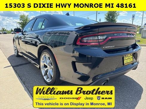 Certified 2023 Dodge Charger GT image 9