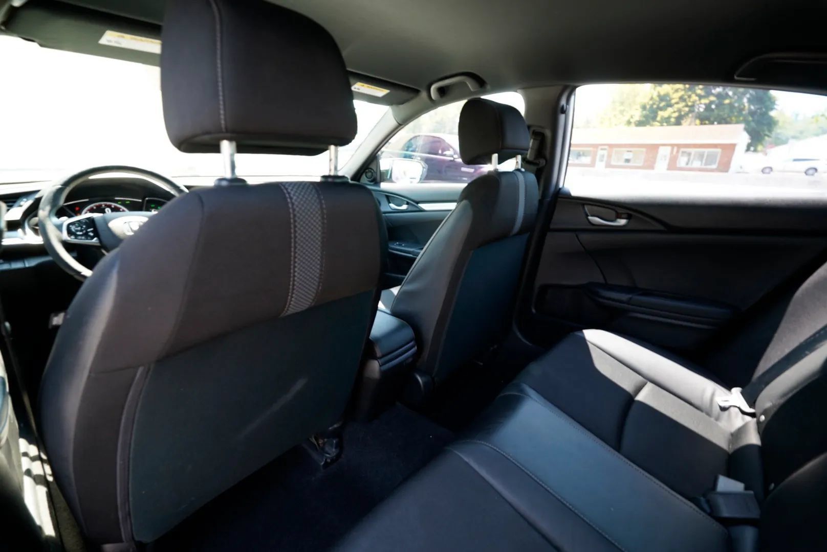 Used 2020 Honda Civic Sport image 31