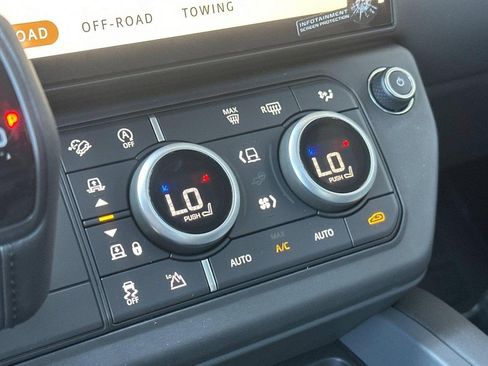 New 2026 Land Rover Defender 110 S AWD/4WD image 18