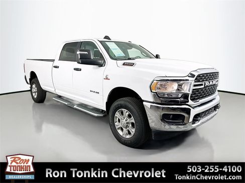 Used 2024 RAM 3500 Big Horn AWD/4WD image 1