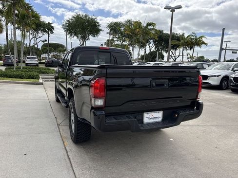 Used 2021 Toyota Tacoma SR w/ SR Convenience Package RWD image 29