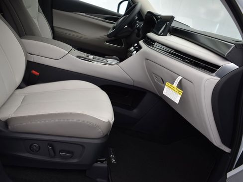 Certified 2026 INFINITI QX60 Luxe w/ Cargo Package image 22