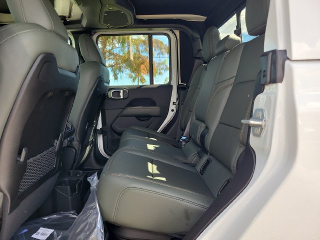 New 2027 Jeep Gladiator Mojave AWD/4WD image 8