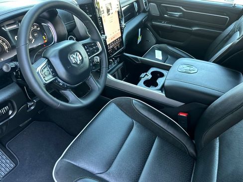 New 2026 RAM 1500 Laramie AWD/4WD image 9
