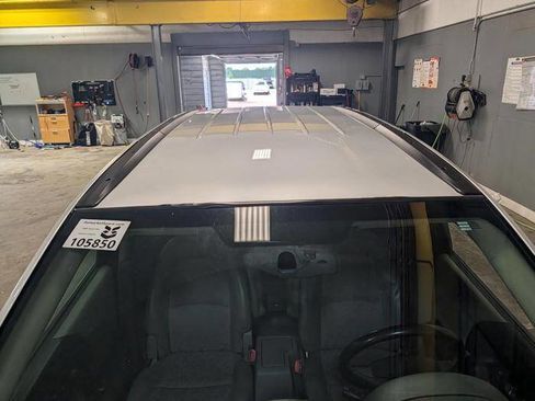 Used 2004 Saturn Vue AWD V6 image 10