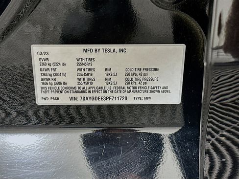 Used 2023 Tesla Model Y Long Range image 12