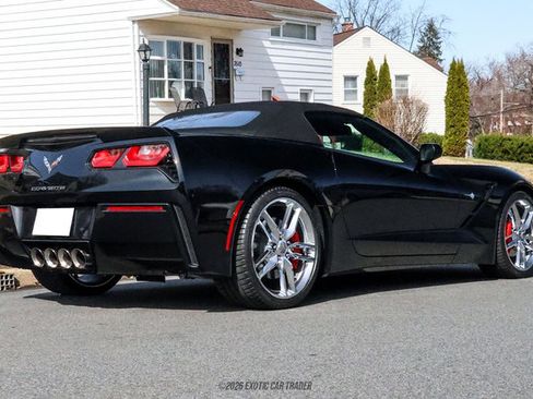 Used 2019 Chevrolet Corvette Stingray Convertible w/ 2LT Preferred Equipment Group image 16