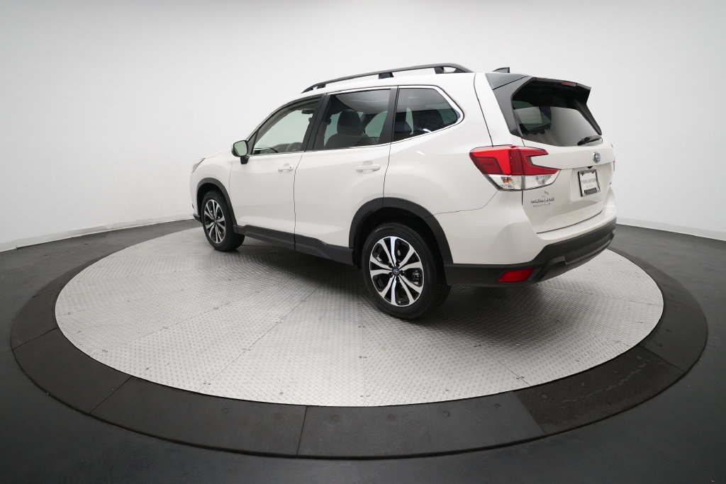 Certified 2024 Subaru Forester Limited AWD/4WD image 34