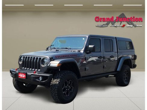Used 2022 Jeep Gladiator Rubicon w/ LED Lighting Group AWD/4WD image 2