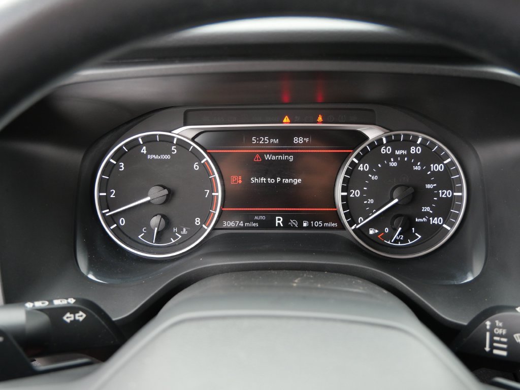 Used 2025 Nissan Rogue S AWD/4WD image 24