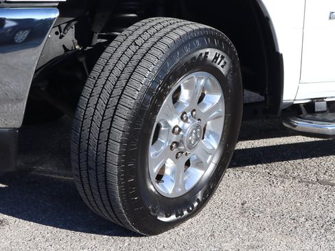 Used 2024 RAM 2500 Big Horn image 19