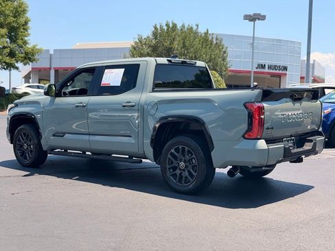Used 2024 Toyota Tundra Platinum AWD/4WD image 12