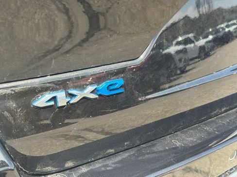 New 2024 Jeep Grand Cherokee Overland w/ Advanced Protech Group III image 21