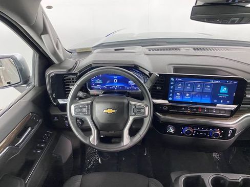 Certified 2024 Chevrolet Silverado 1500 LT image 15