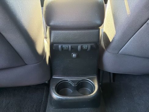 Used 2013 Jeep Wrangler Unlimited Sahara w/ Connectivity Group image 28