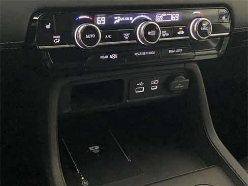 Used 2023 Honda Pilot EX-L image 22