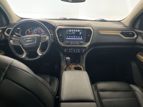 Used 2017 GMC Acadia Denali w/ Technology Package AWD/4WD image 33