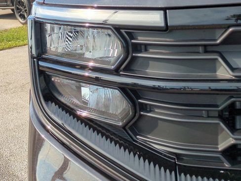 New 2025 Ford Expedition Max Active image 10