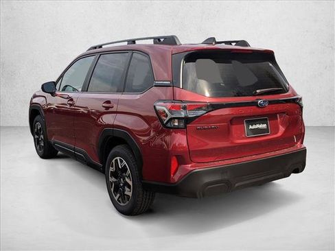 Used 2025 Subaru Forester Premium w/ Convenience Package #1 AWD/4WD image 8