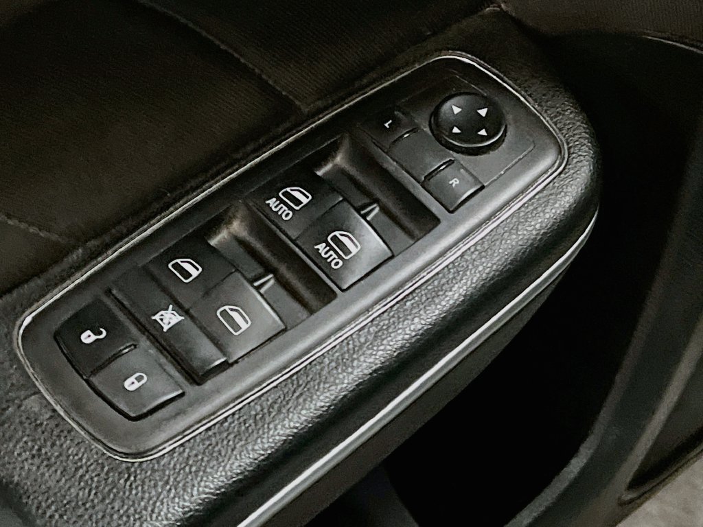 Used 2021 Dodge Charger Scat Pack RWD image 17