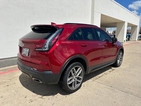 Used 2023 Cadillac XT4 Sport w/ Cold Weather Package FWD image 7
