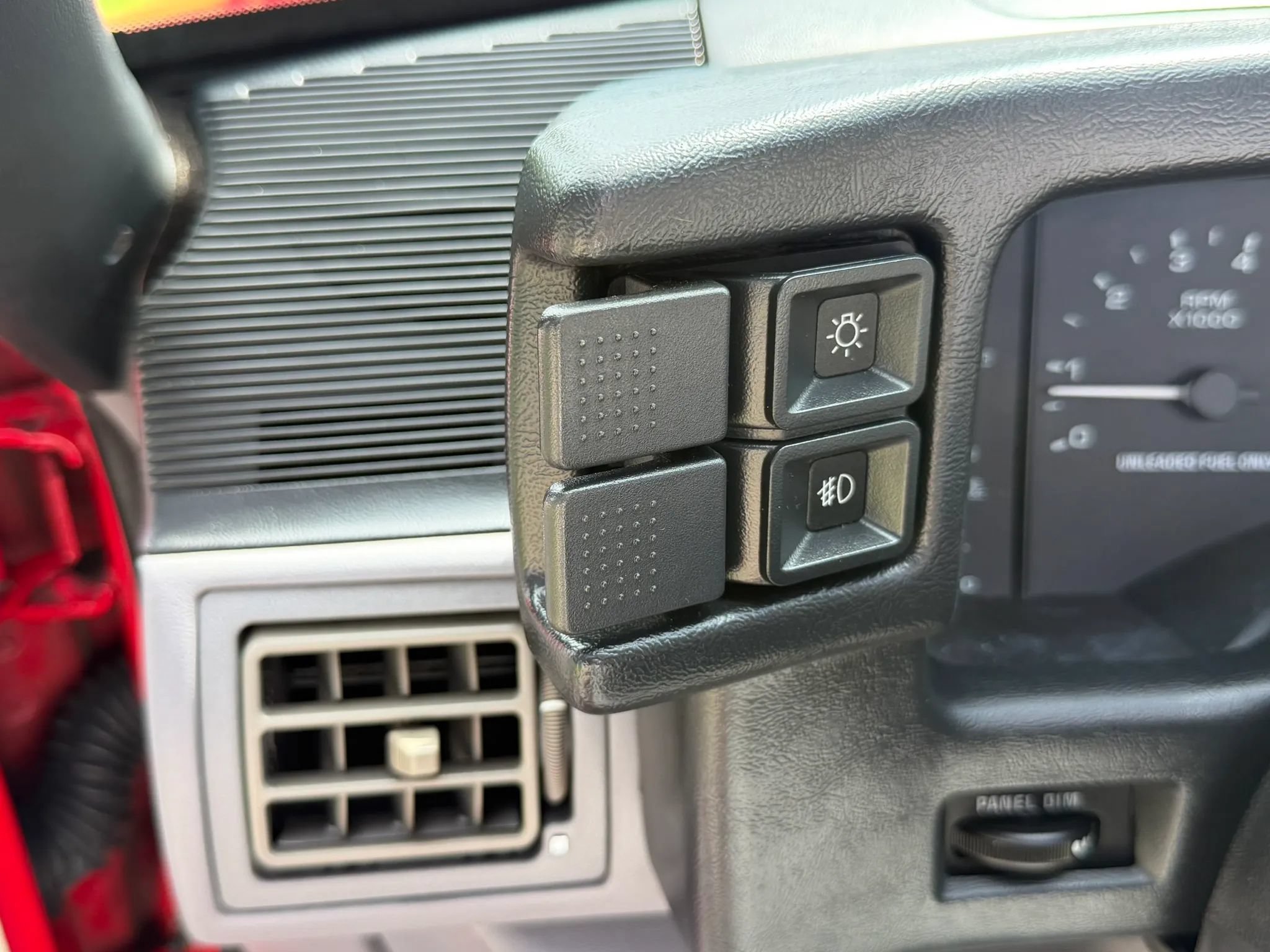 Used 1993 Ford Mustang GT RWD image 19