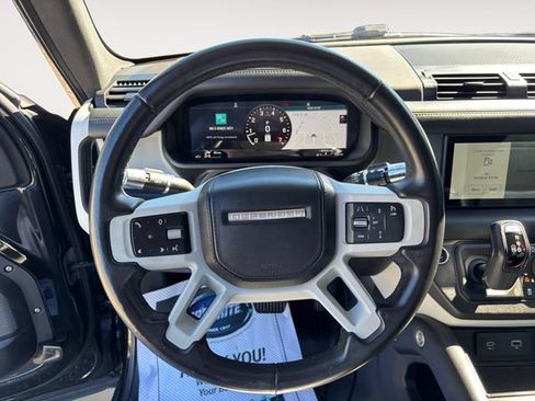 Used 2020 Land Rover Defender 110 HSE AWD/4WD image 13
