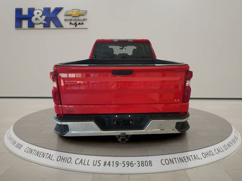 Used 2022 Chevrolet Silverado 1500 LT w/ Bed Protection Package AWD/4WD image 5