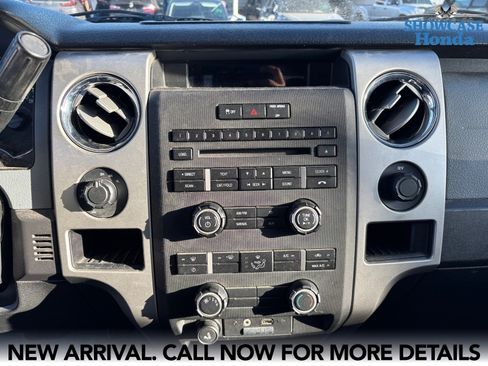 Used 2012 Ford F150 XLT w/ XLT Chrome Pkg image 9